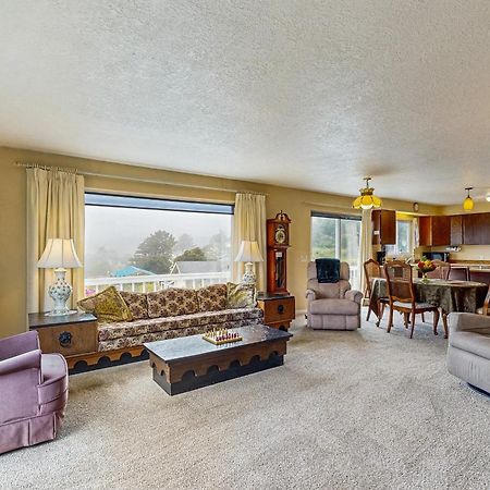 Ocean View Terrace Apartment Lincoln City Exterior photo